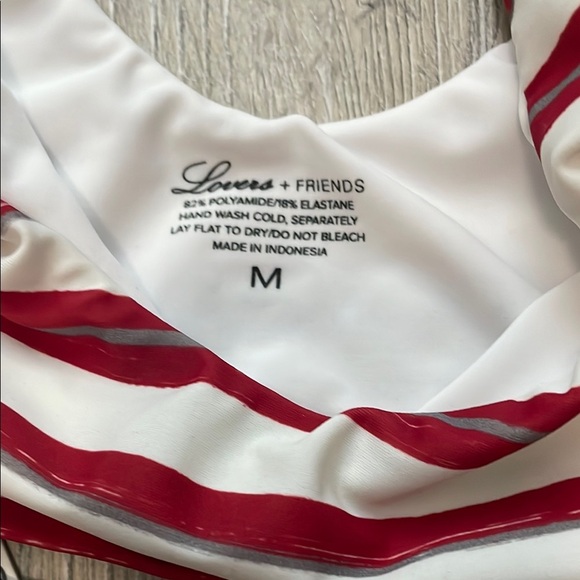 Lovers & Friends Swim Top - Picture 4 of 7